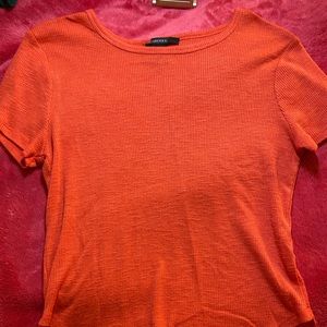Coral tee